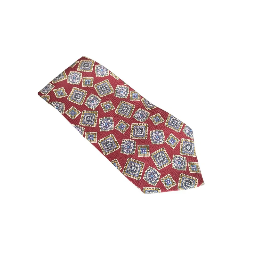 Chaps Ralph Lauren Silk Tie‎ Red Blue Medallion Geometric 58x3.75 USA